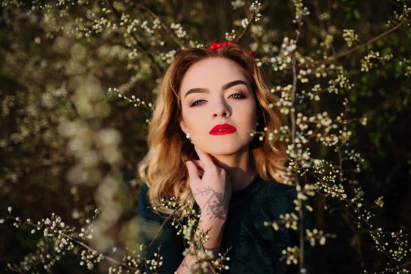 How to Style Knee-High Leather Boots for a Sophisticated Office Look?